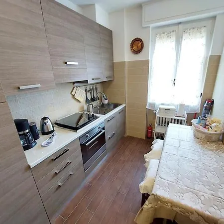 Apartment Sunset House *